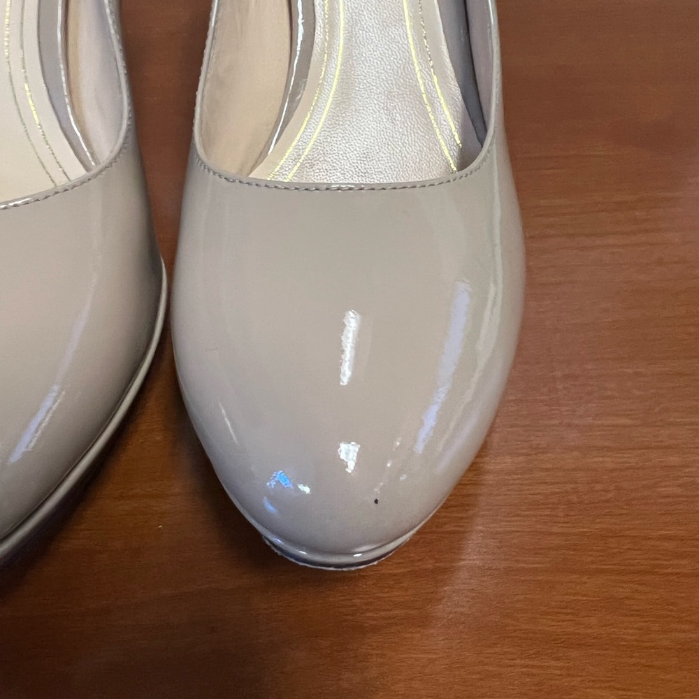 Nude Cole Haan Heels - Picture 9 of 9